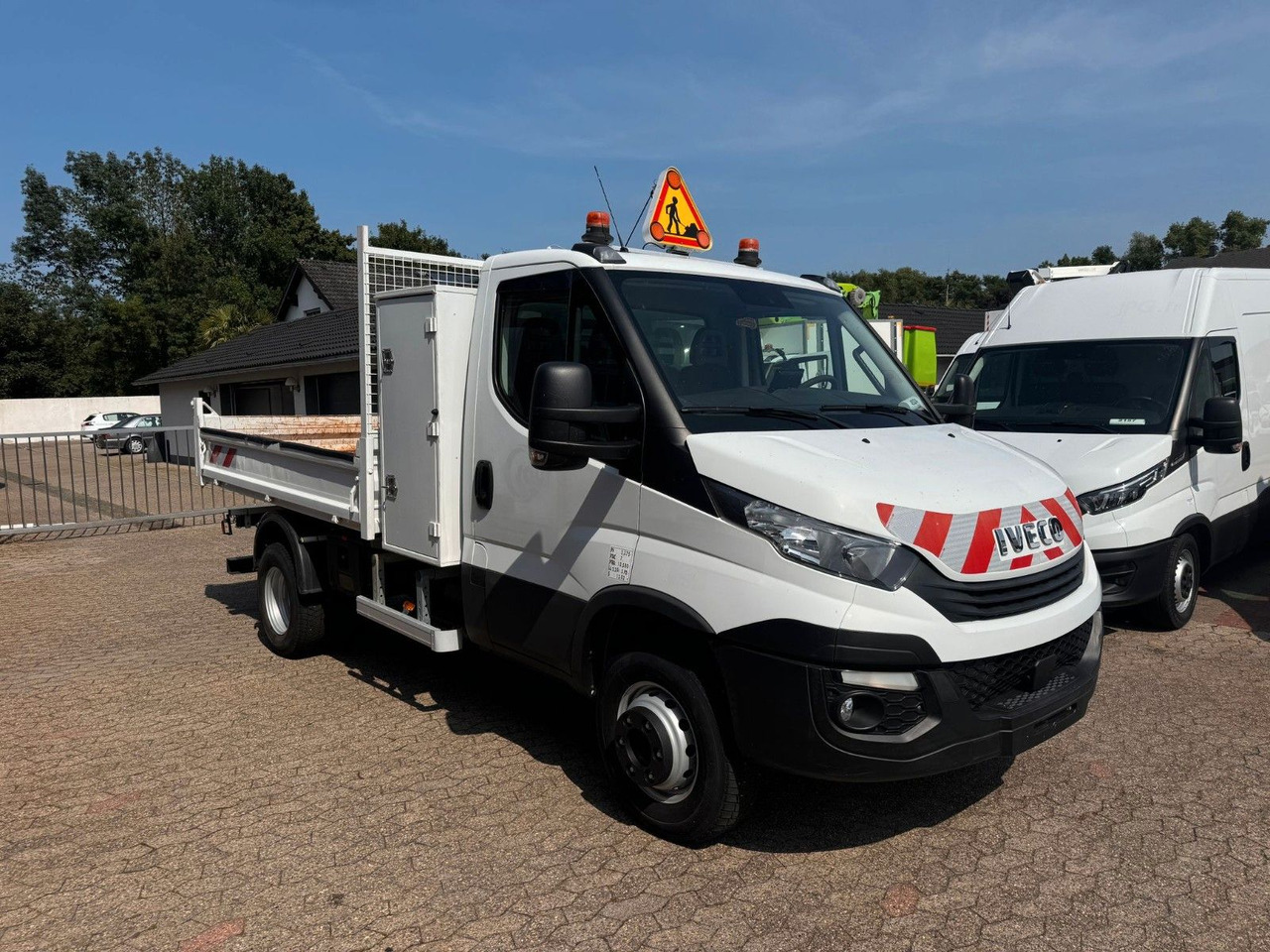 Iveco 70C18 Kipper 3625 kg Nutzlast! Klima EURO 6C - 翻斗货车:图3 Iveco 70C18 Kipper 3625 kg Nutzlast! Klima EURO 6C - 翻斗货车:图3