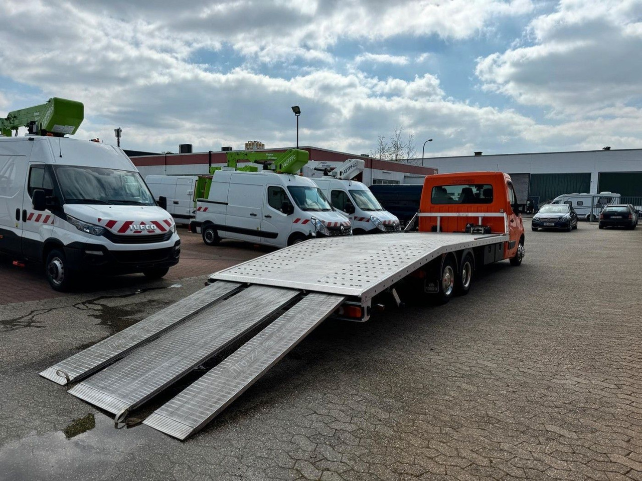 Renault Master Autotransporter - 自动转运卡车:图4 Renault Master Autotransporter - 自动转运卡车:图4