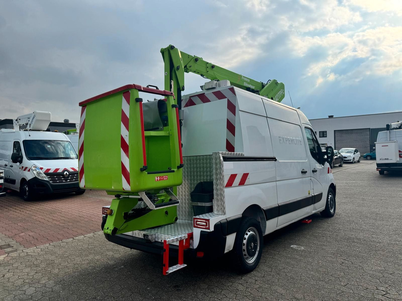 Renault Master Steiger France Elévateur 142 TPFc - 车载空中平台:图4 Renault Master Steiger France Elévateur 142 TPFc - 车载空中平台:图4