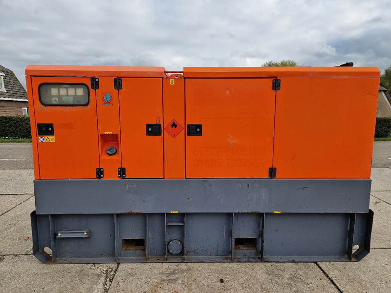 Atlas-Copco QAS150 met Leroy Somer generator - 发电机组:图1 Atlas-Copco QAS150 met Leroy Somer generator - 发电机组:图1