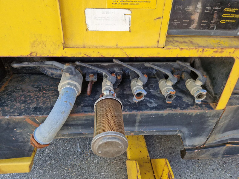 Atlas-Copco XAS350DD VERY LOW HOURS - 空气压缩机:图5 Atlas-Copco XAS350DD VERY LOW HOURS - 空气压缩机:图5