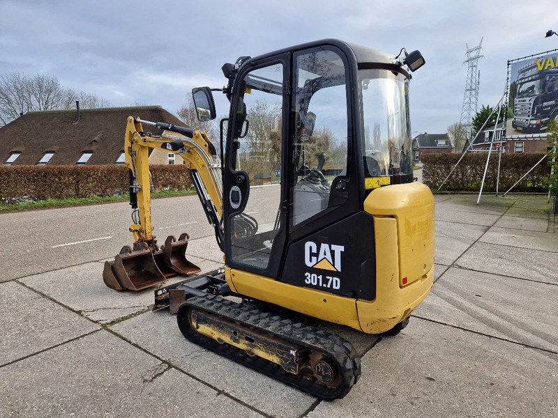 Caterpillar 301.7D with low hours! - 小型挖掘机:图3 Caterpillar 301.7D with low hours! - 小型挖掘机:图3