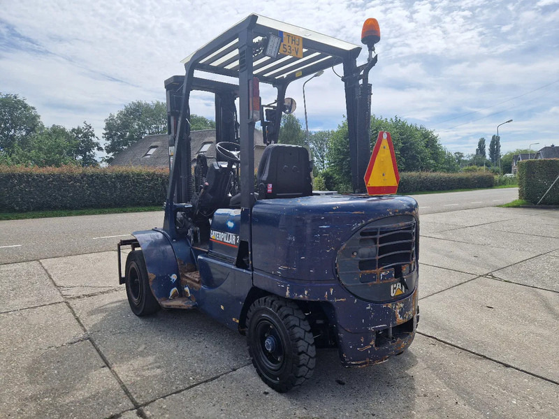 Caterpillar DP25K met breed vorkenbord - 柴油叉车:图3 Caterpillar DP25K met breed vorkenbord - 柴油叉车:图3