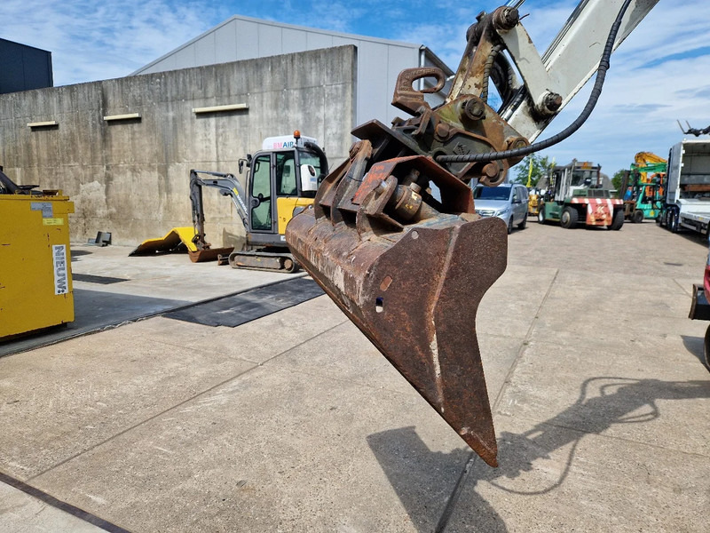 Diversen hydraulische kantelbak CW05 1.18m. - 铲斗 适用于 建筑机械:图4 Diversen hydraulische kantelbak CW05 1.18m. - 铲斗 适用于 建筑机械:图4