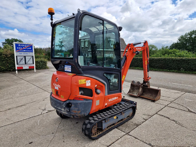 Kubota KX019-4 CW05 met 2 bakken - 小型挖掘机:图3 Kubota KX019-4 CW05 met 2 bakken - 小型挖掘机:图3