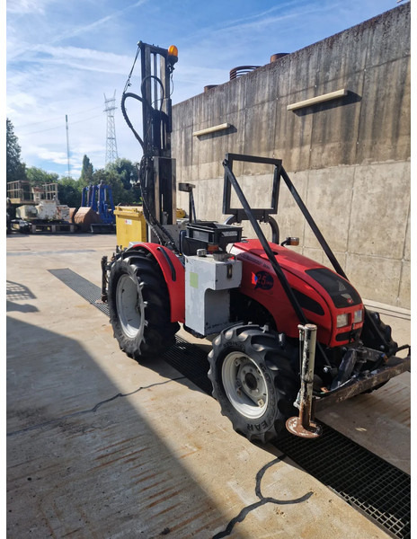 Onbekend Valpadana 1550 4x4 drilling tractor - 钻机:图3 Onbekend Valpadana 1550 4x4 drilling tractor - 钻机:图3