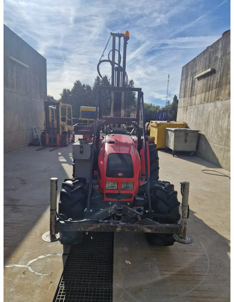 Onbekend Valpadana 1550 4x4 drilling tractor - 钻机:图4 Onbekend Valpadana 1550 4x4 drilling tractor - 钻机:图4