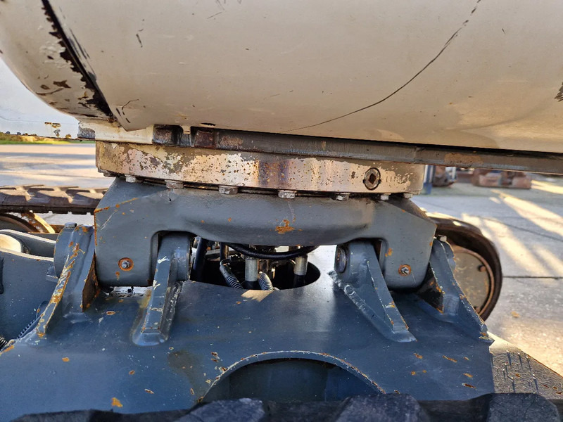 WACKER NEUSON 2404RD kan op een (berg)helling draaien - 小型挖掘机:图4 WACKER NEUSON 2404RD kan op een (berg)helling draaien - 小型挖掘机:图4