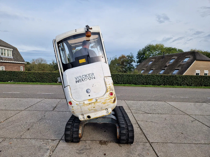 WACKER NEUSON 2404RD, kan op een berghelling draaien - 小型挖掘机:图2 WACKER NEUSON 2404RD, kan op een berghelling draaien - 小型挖掘机:图2