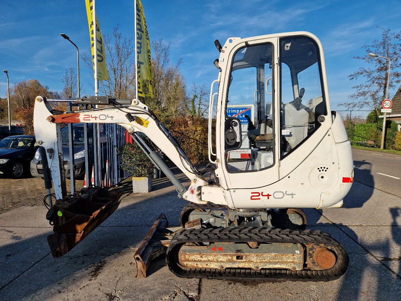 WACKER NEUSON 2404RD kan op een helling draaien - 小型挖掘机:图2 WACKER NEUSON 2404RD kan op een helling draaien - 小型挖掘机:图2