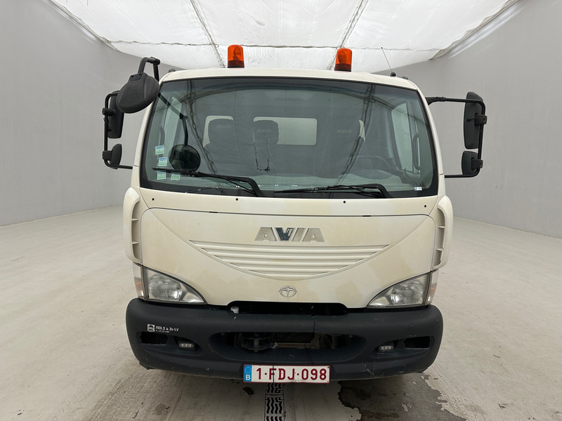 Avia D120.185 - 翻斗车, 起重车:图2 Avia D120.185 - 翻斗车, 起重车:图2