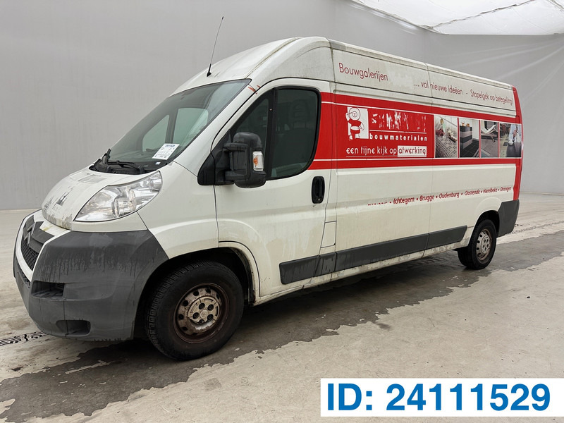 Citroën Jumper 2.2 HDI - 无侧窗厢式货车:图1 Citroën Jumper 2.2 HDI - 无侧窗厢式货车:图1