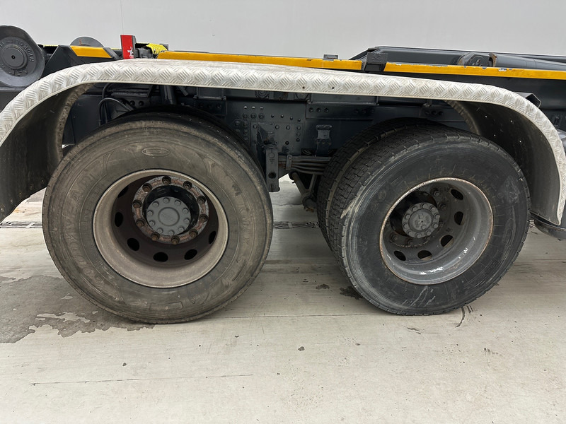 DAF CF75.360 - 6x2 - 吊钩升降车:图4 DAF CF75.360 - 6x2 - 吊钩升降车:图4