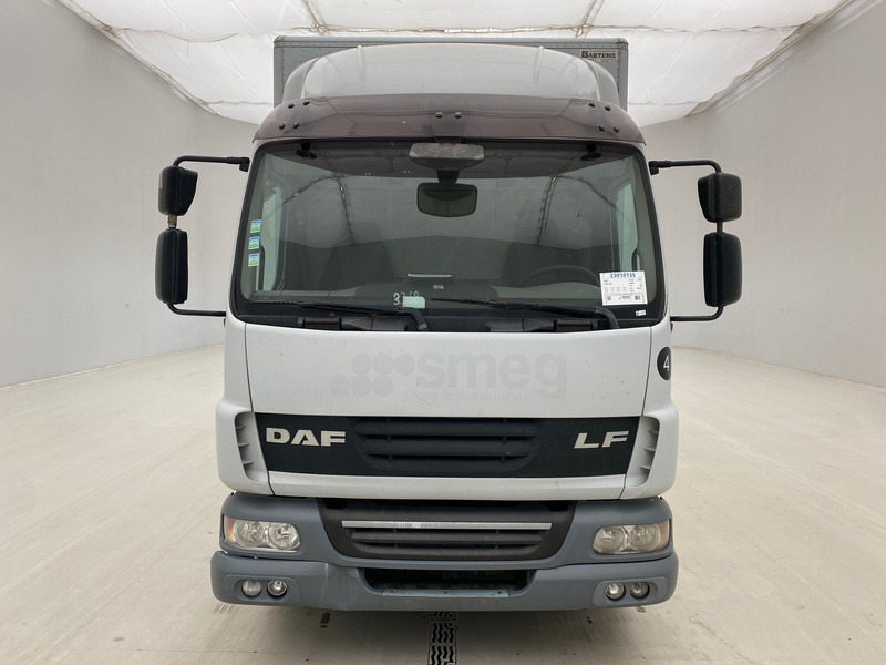 DAF LF45.180* - 厢式卡车:图2 DAF LF45.180* - 厢式卡车:图2