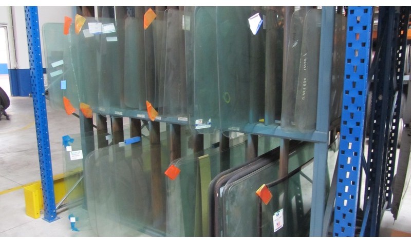 Diversen Voorruiten - 挡风玻璃 适用于 卡车:图2 Diversen Voorruiten - 挡风玻璃 适用于 卡车:图2