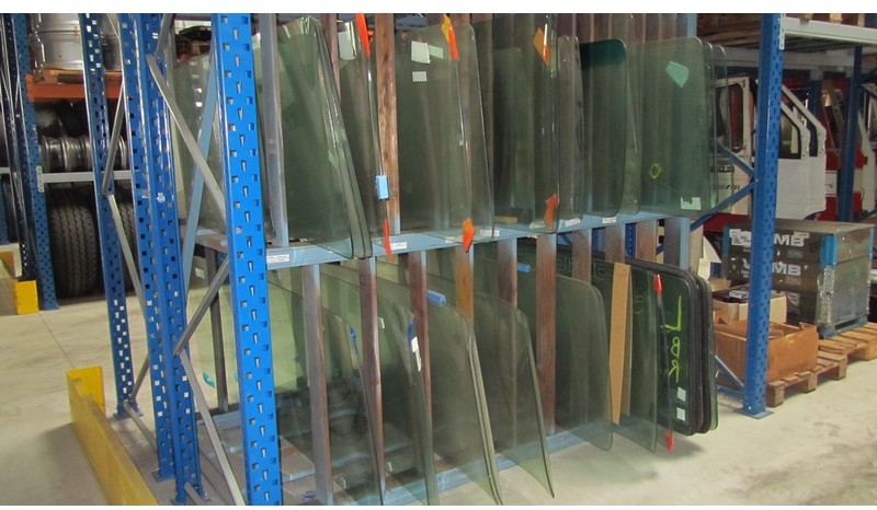 Diversen Voorruiten - 挡风玻璃 适用于 卡车:图1 Diversen Voorruiten - 挡风玻璃 适用于 卡车:图1