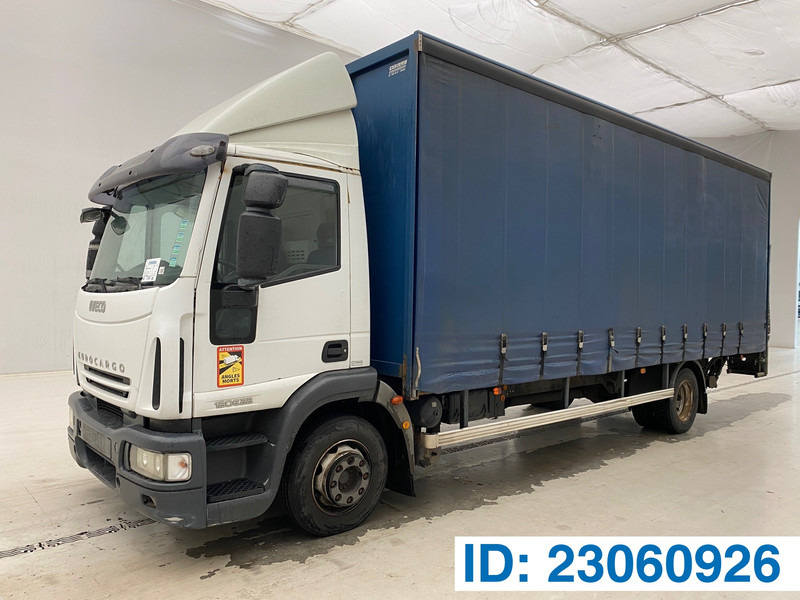 Iveco Eurocargo 120E22 - 侧帘卡车:图1 Iveco Eurocargo 120E22 - 侧帘卡车:图1