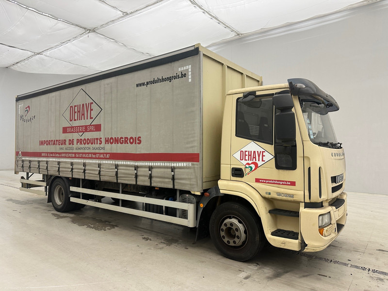 Iveco Eurocargo 150E25 - 侧帘卡车:图3 Iveco Eurocargo 150E25 - 侧帘卡车:图3