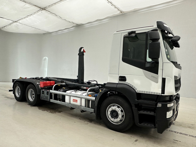 Iveco Stralis 460 - 6x2 - 吊钩升降车:图3 Iveco Stralis 460 - 6x2 - 吊钩升降车:图3