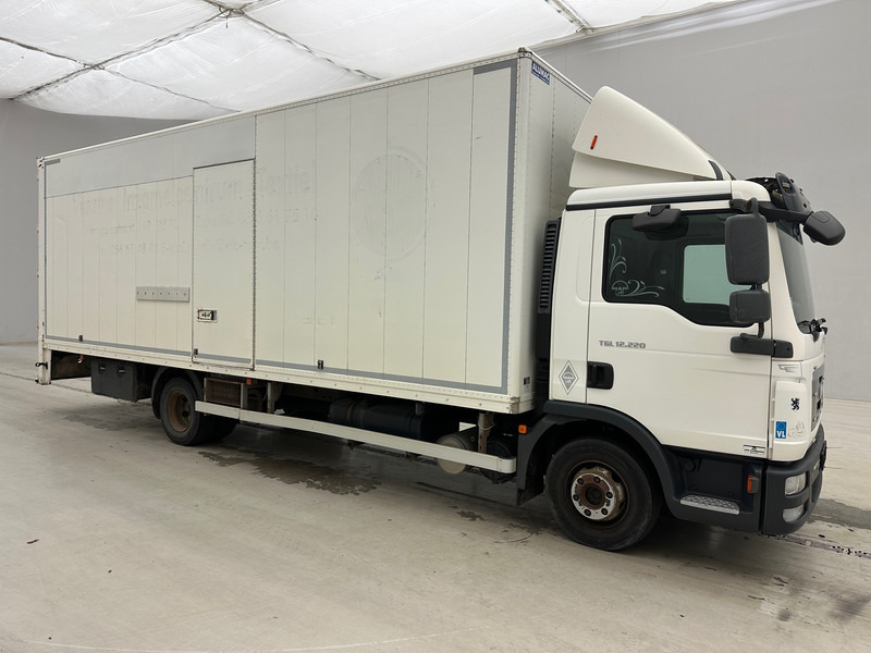 MAN TGL 12.220 - 厢式卡车:图3 MAN TGL 12.220 - 厢式卡车:图3