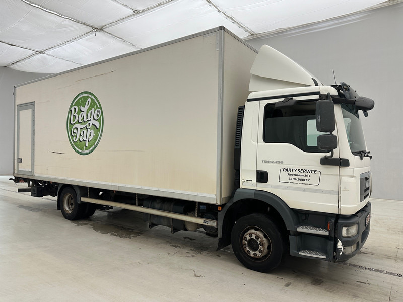 MAN TGM 12.250 - 厢式卡车:图3 MAN TGM 12.250 - 厢式卡车:图3