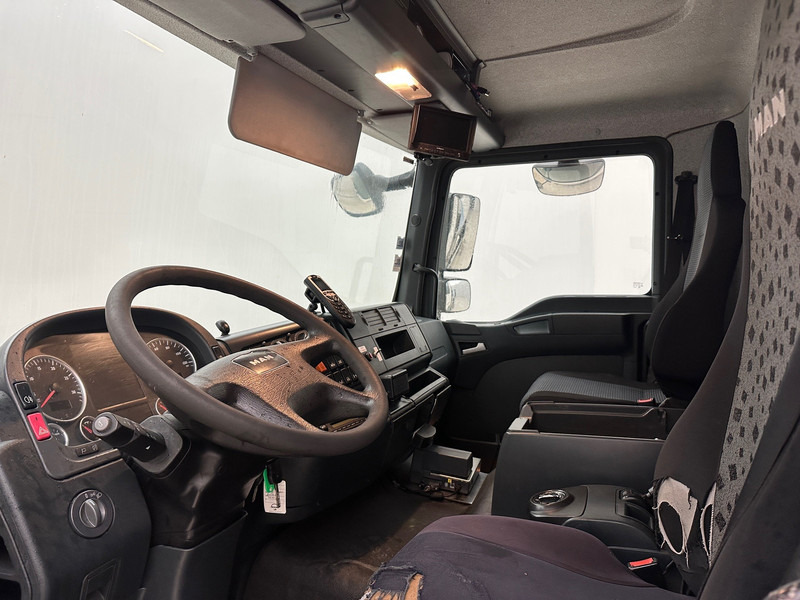 罐车 MAN TGM 15.250:图9 罐车 MAN TGM 15.250:图9