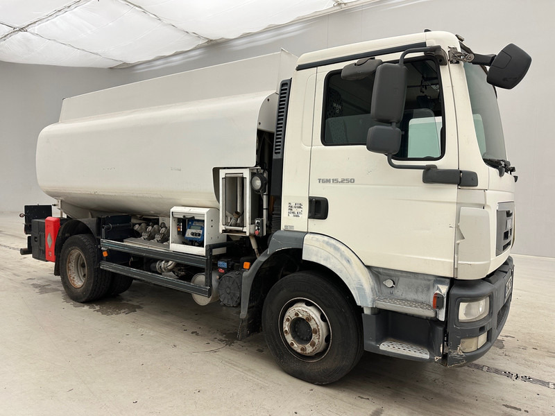 MAN TGM 15.250 - 罐车:图3 MAN TGM 15.250 - 罐车:图3