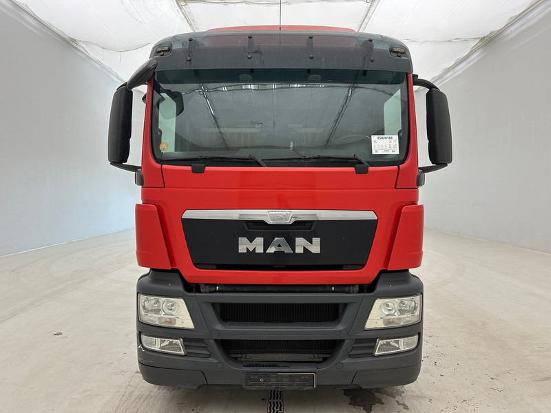 MAN TGS 18.360 - 厢式卡车:图2 MAN TGS 18.360 - 厢式卡车:图2