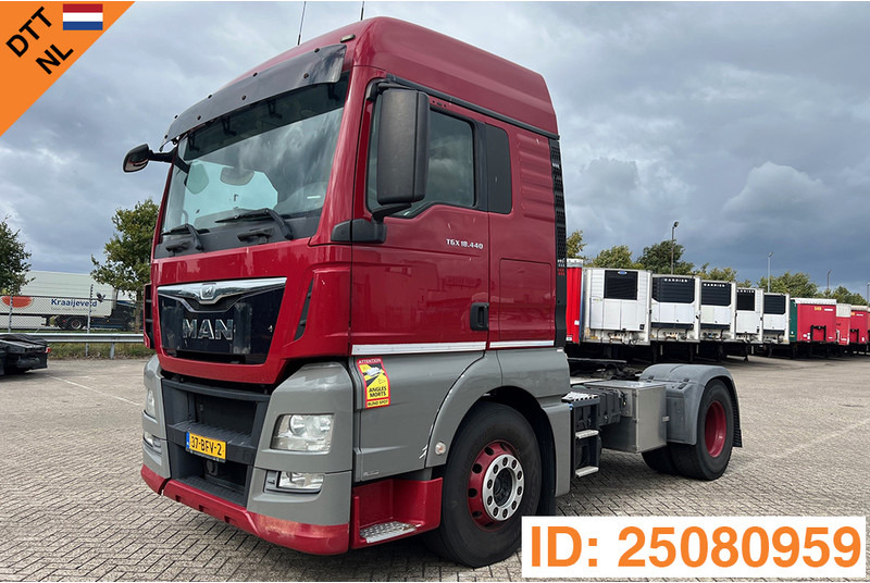 MAN TGX 18.440 - ADR - 牵引车:图1 MAN TGX 18.440 - ADR - 牵引车:图1