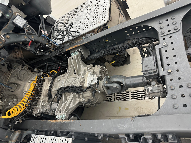 牵引车 Mercedes-Benz Actros 1942：图8