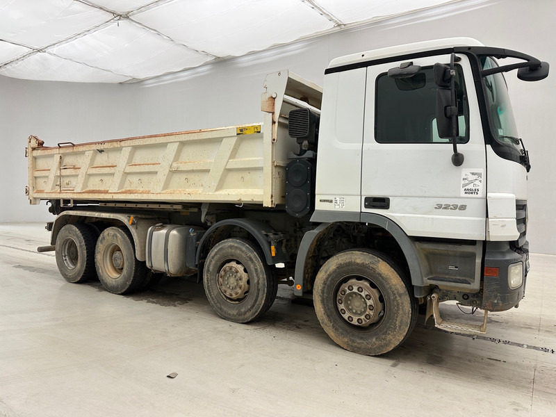 Mercedes-Benz Actros 3236 - 8x4 - 翻斗车:图3 Mercedes-Benz Actros 3236 - 8x4 - 翻斗车:图3