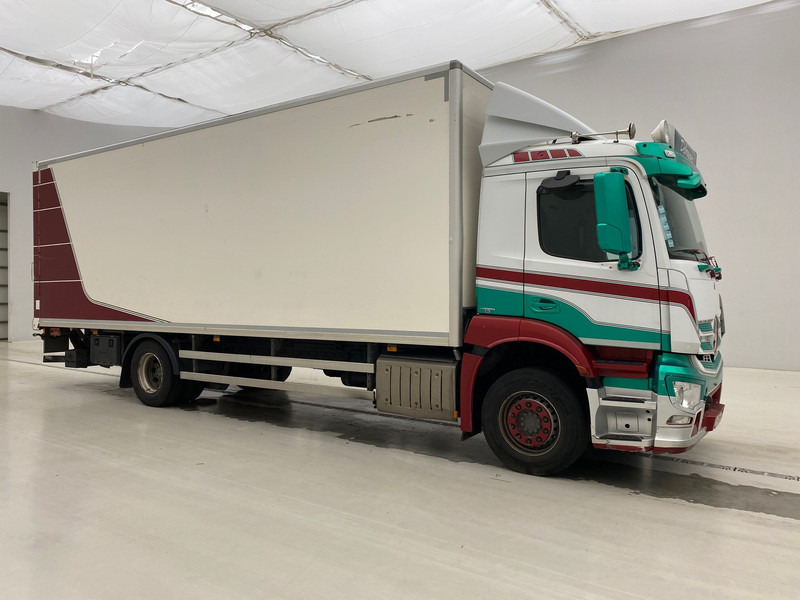 Mercedes-Benz Antos 1832* - 厢式卡车:图3 Mercedes-Benz Antos 1832* - 厢式卡车:图3