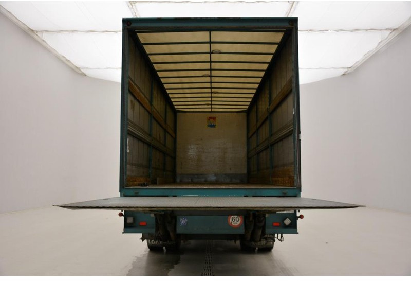 Mercedes-Benz Atego 1823 - damaged engine - 侧帘卡车:图5 Mercedes-Benz Atego 1823 - damaged engine - 侧帘卡车:图5