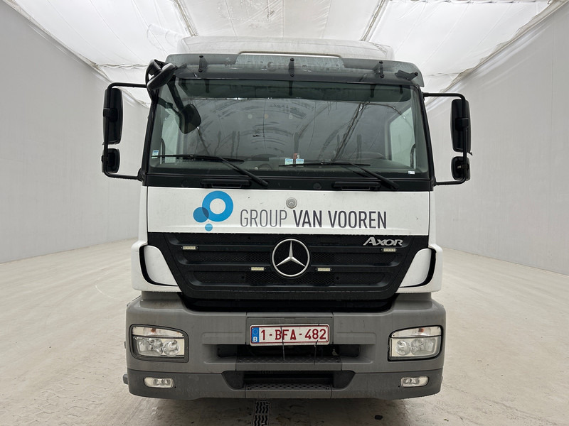 Mercedes-Benz Axor 1833 - 厢式卡车:图2 Mercedes-Benz Axor 1833 - 厢式卡车:图2
