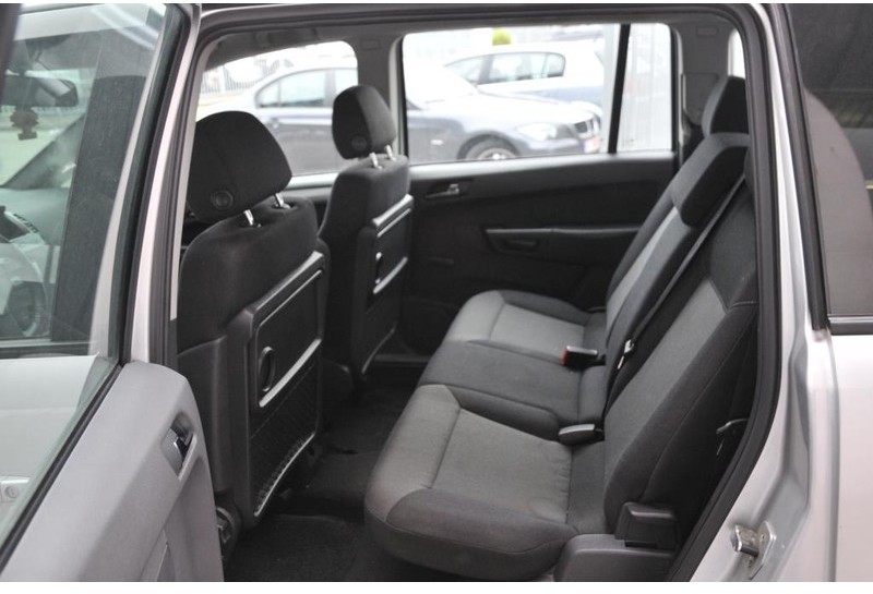 汽车 Opel Zafira：图7