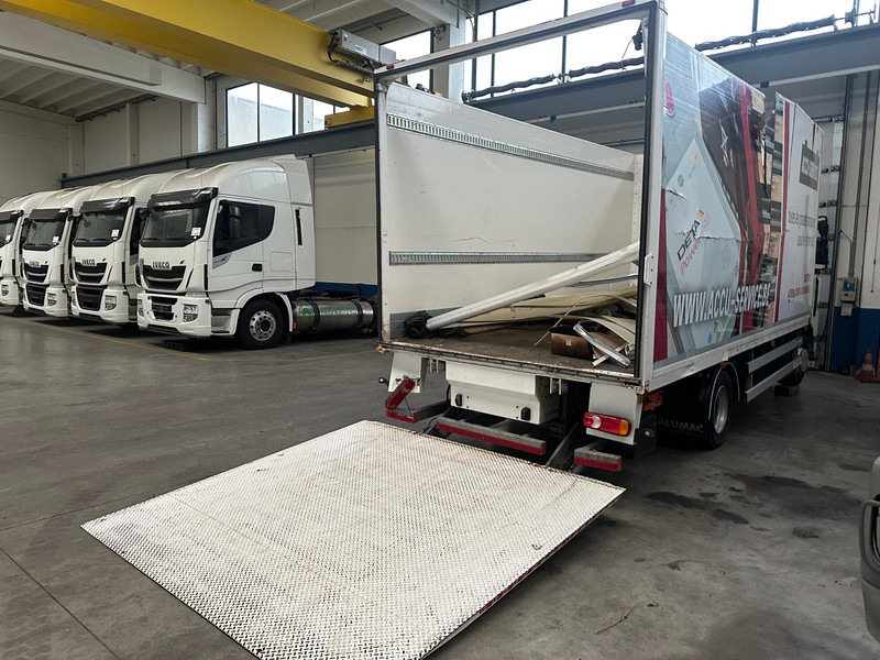 Renault D240 - 厢式卡车:图3 Renault D240 - 厢式卡车:图3