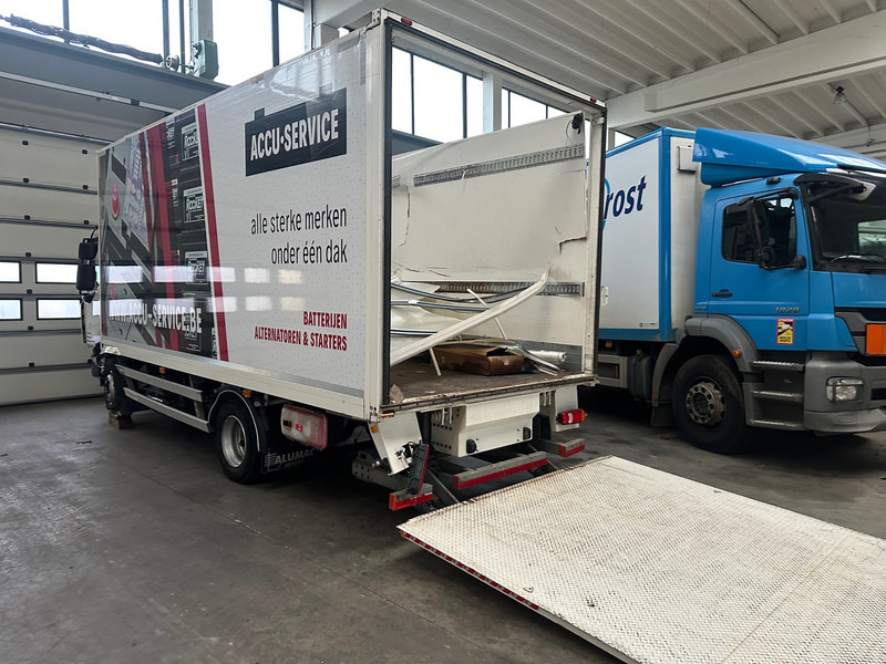 Renault D240 - 厢式卡车:图2 Renault D240 - 厢式卡车:图2