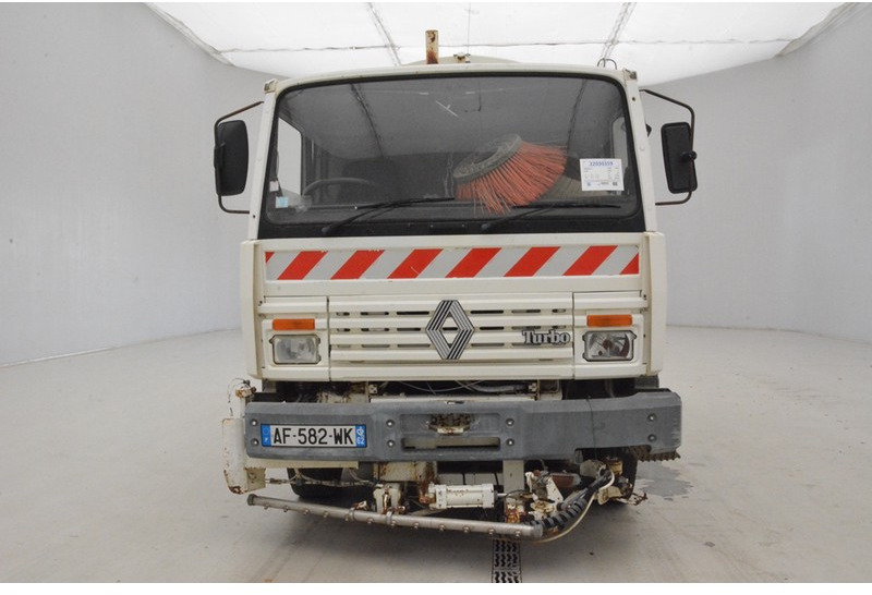 Renault Midliner S150 - RHD - 道路清扫机:图2 Renault Midliner S150 - RHD - 道路清扫机:图2