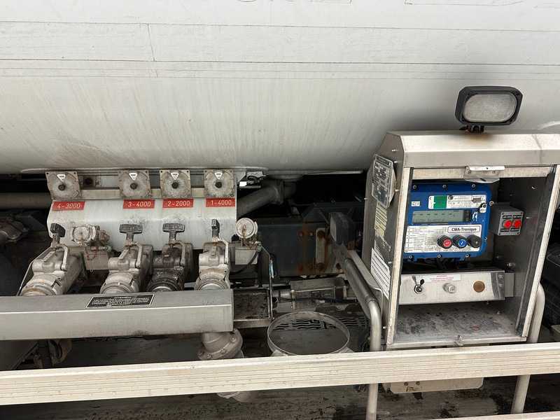 罐车 Renault Premium 310 DXi:图8 罐车 Renault Premium 310 DXi:图8