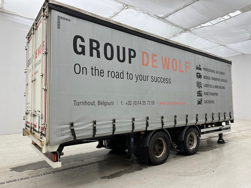 Renders Schuifzeilen - 侧帘拖车:图4 Renders Schuifzeilen - 侧帘拖车:图4