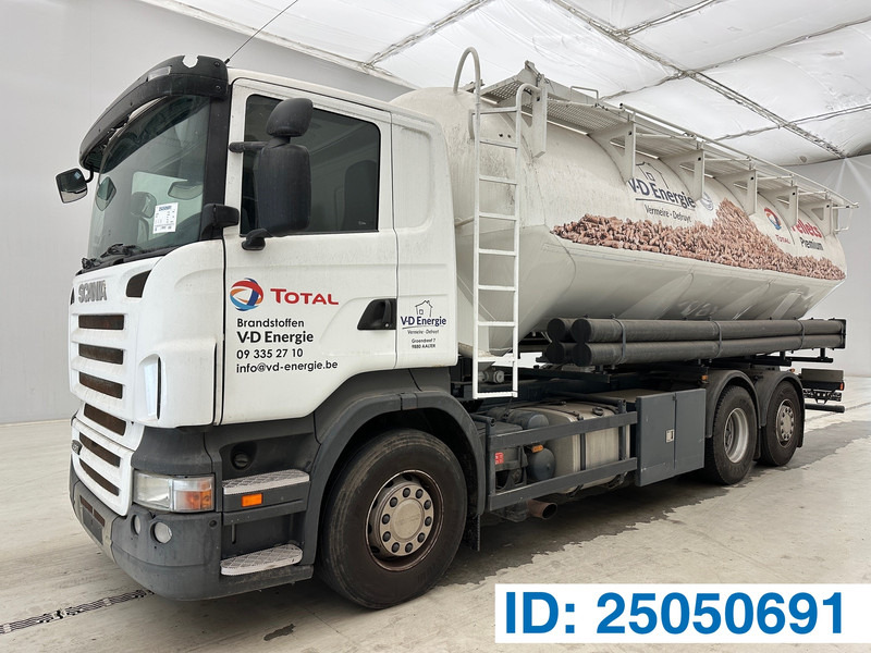 Scania R420 - 6x2 - 罐车:图1 Scania R420 - 6x2 - 罐车:图1