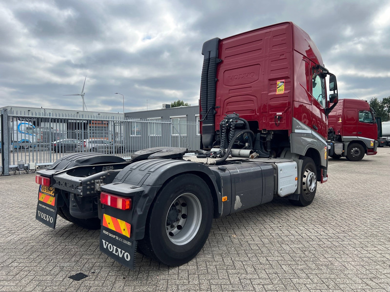 Volvo FH 420 Globetrotter - ADR - 牵引车:图4 Volvo FH 420 Globetrotter - ADR - 牵引车:图4
