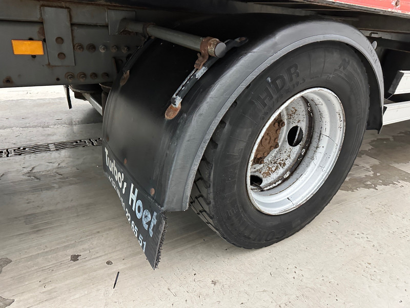 Volvo FL 220 - 厢式卡车:图4 Volvo FL 220 - 厢式卡车:图4