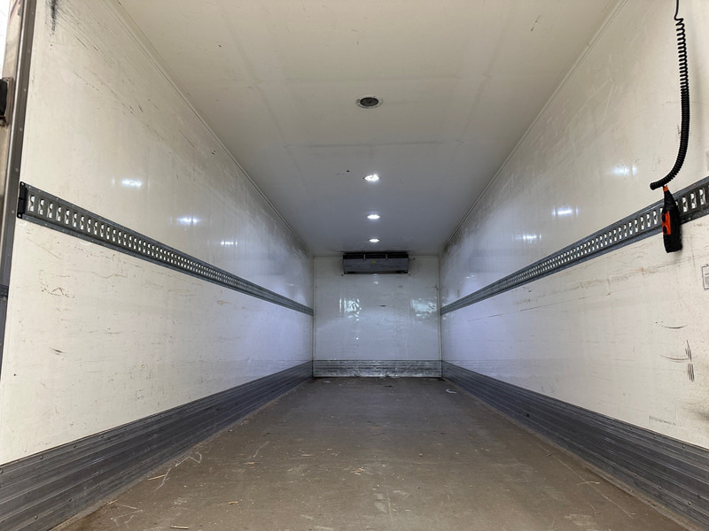 Volvo FL 250 - 冷藏车:图5 Volvo FL 250 - 冷藏车:图5