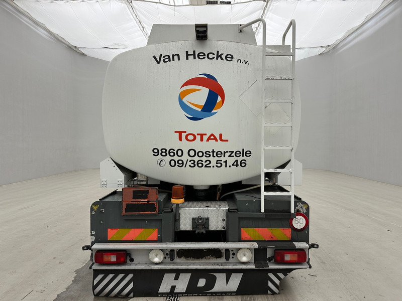 Volvo FM 300 - 6x2 - 罐车:图5 Volvo FM 300 - 6x2 - 罐车:图5