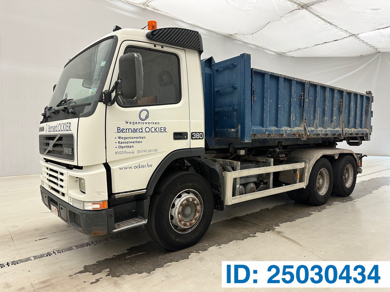 Volvo FM12.380 - 6x4 - 吊钩升降车:图1 Volvo FM12.380 - 6x4 - 吊钩升降车:图1