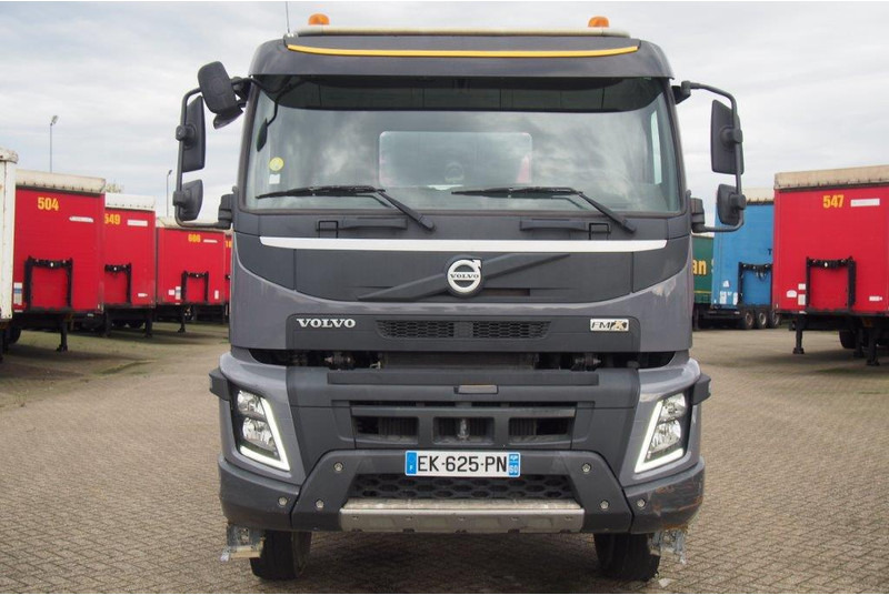 Volvo FMX 410 - 8x4* - 混凝土搅拌车:图2 Volvo FMX 410 - 8x4* - 混凝土搅拌车:图2