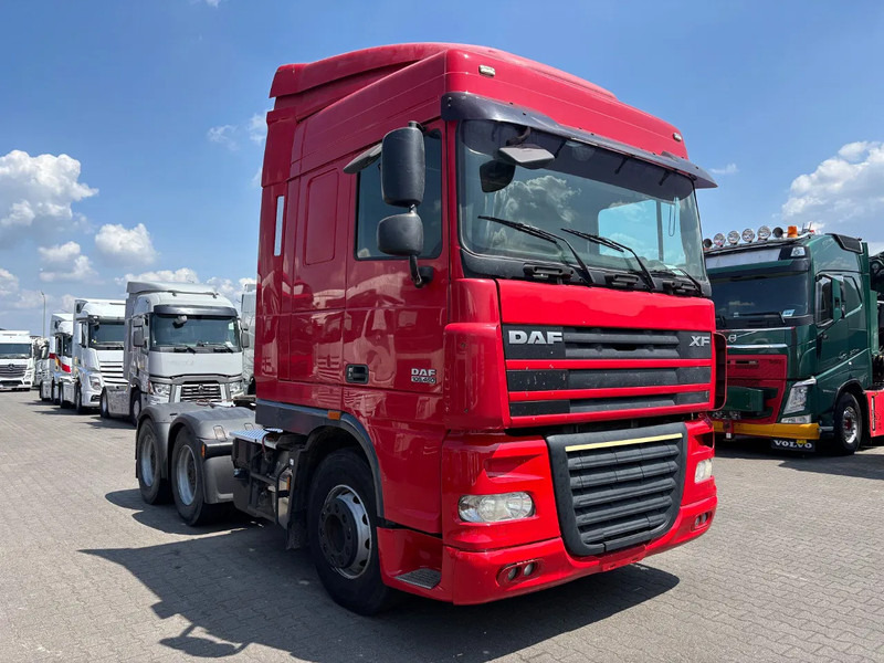 DAF XF 105.460 6X4 Spacecab Steelsuspension Manual geabox - 牵引车:图2 DAF XF 105.460 6X4 Spacecab Steelsuspension Manual geabox - 牵引车:图2