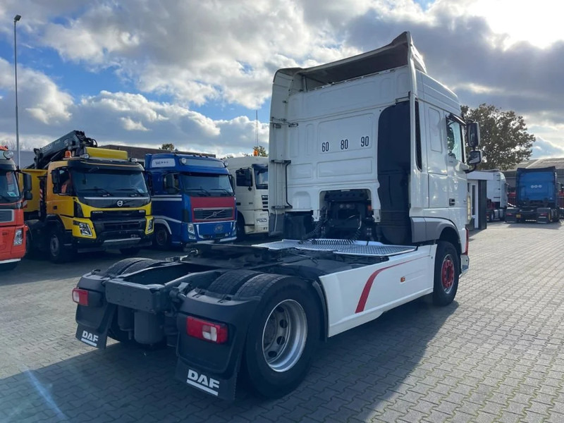 DAF XF 460 Spacecab Euro 6 - 牵引车:图4 DAF XF 460 Spacecab Euro 6 - 牵引车:图4