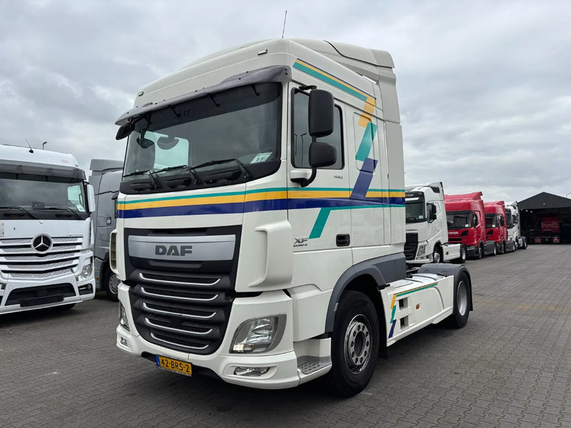 DAF XF 460 Spacecab Euro 6 - 牵引车:图1 DAF XF 460 Spacecab Euro 6 - 牵引车:图1